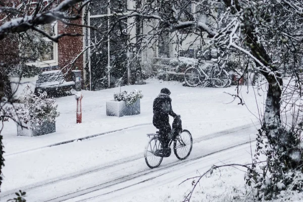 Travel in winter in Amsterdam